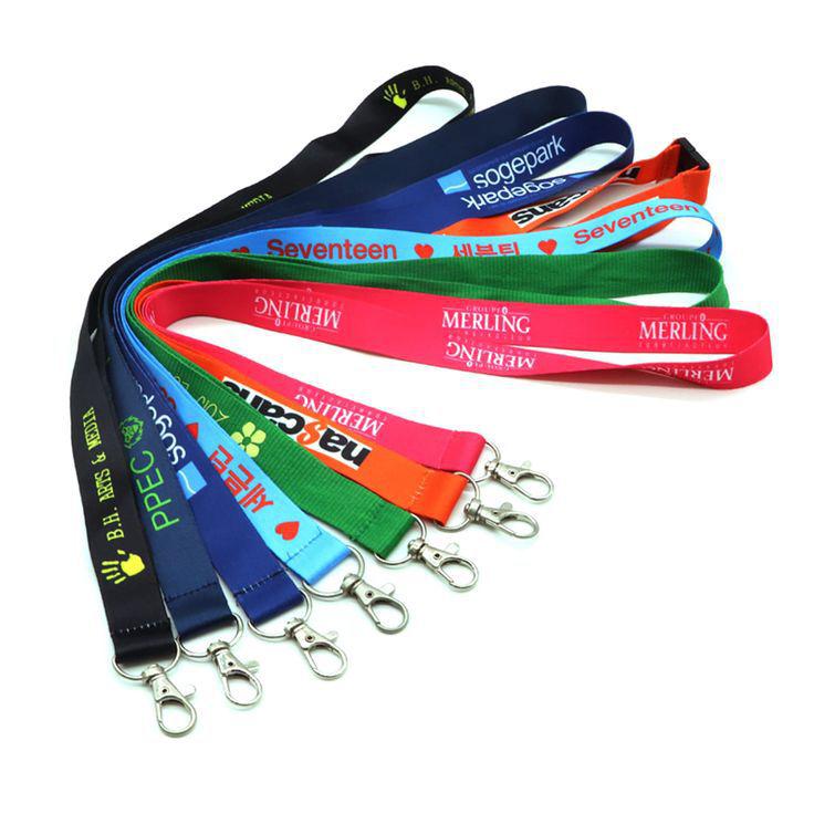 custom-printed-lanyards