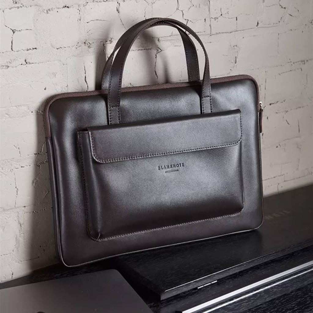 premium-laptop-bag-professional-durable-3